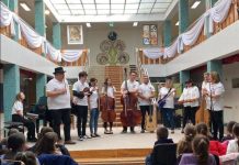 „Egy húron pendülünk”