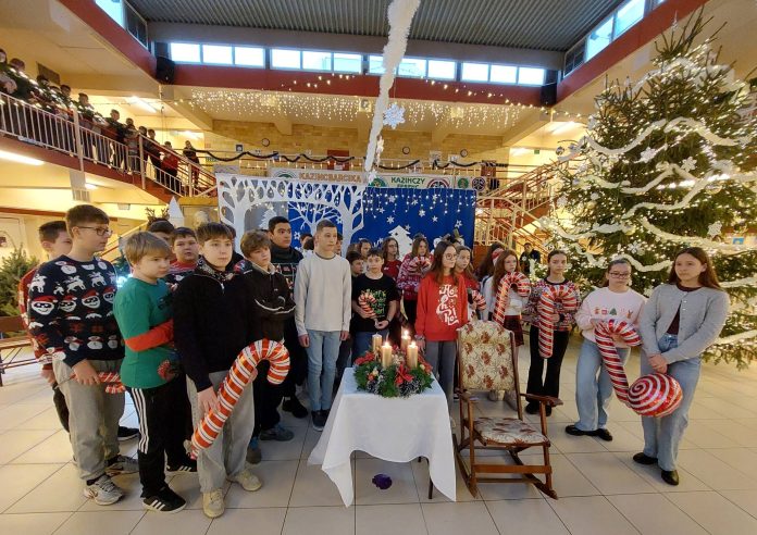 Harmadik adventi gyertyagyújtás a Kazinczyban – 2025.12.15.